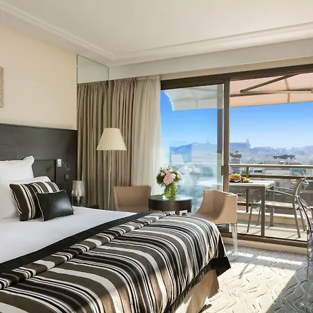 Barriere Le Gray D'albion Hotel