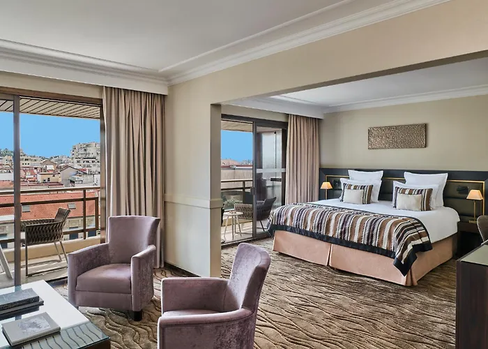Hotel Barriere Le Gray D'albion Cannes