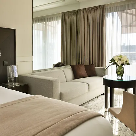 Barriere Le Gray D'albion Hotel Cannes