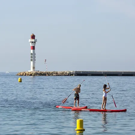 Barriere Le Gray D'albion Hotel