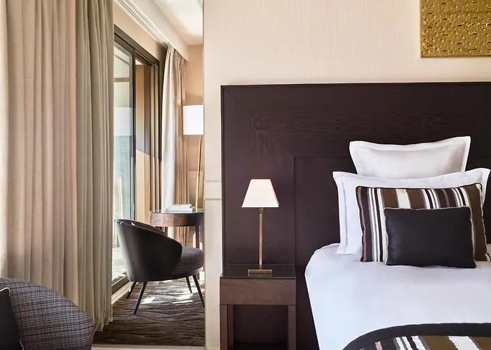 バリエール ル グレイ ダルビオン 4*