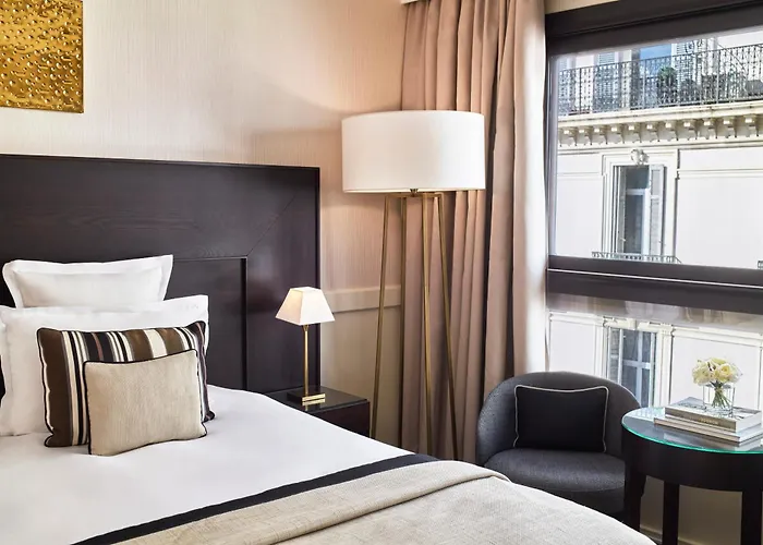 バリエール ル グレイ ダルビオン 4* カンヌ