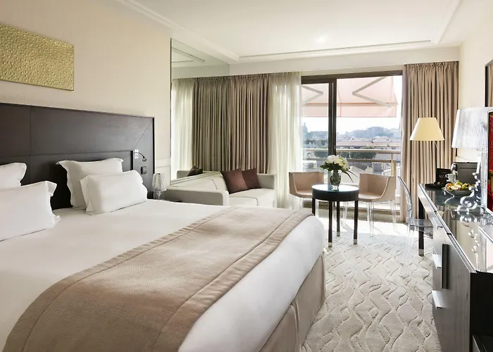 バリエール ル グレイ ダルビオン ホテル カンヌ