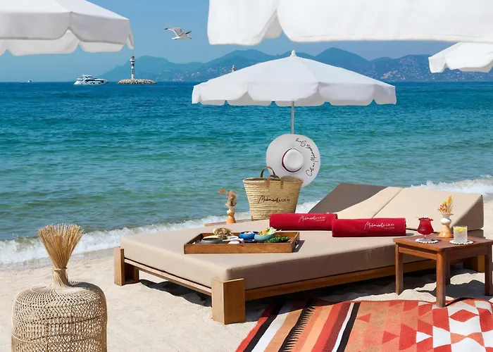 ホテル バリエール ル グレイ ダルビオン 4*