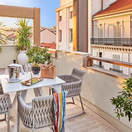 Hotell Barriere Le Gray D'albion Cannes