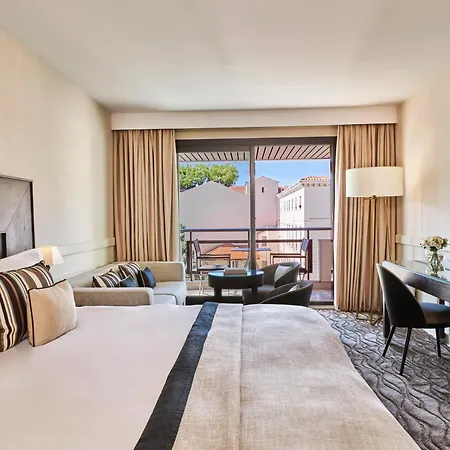 Hotell Barriere Le Gray D'albion